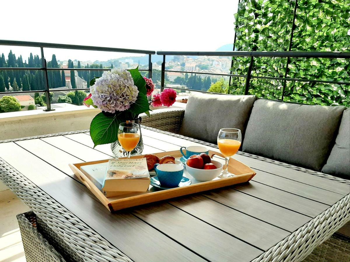 Apartment Regina Dubrovnik - Free Parking エクステリア 写真